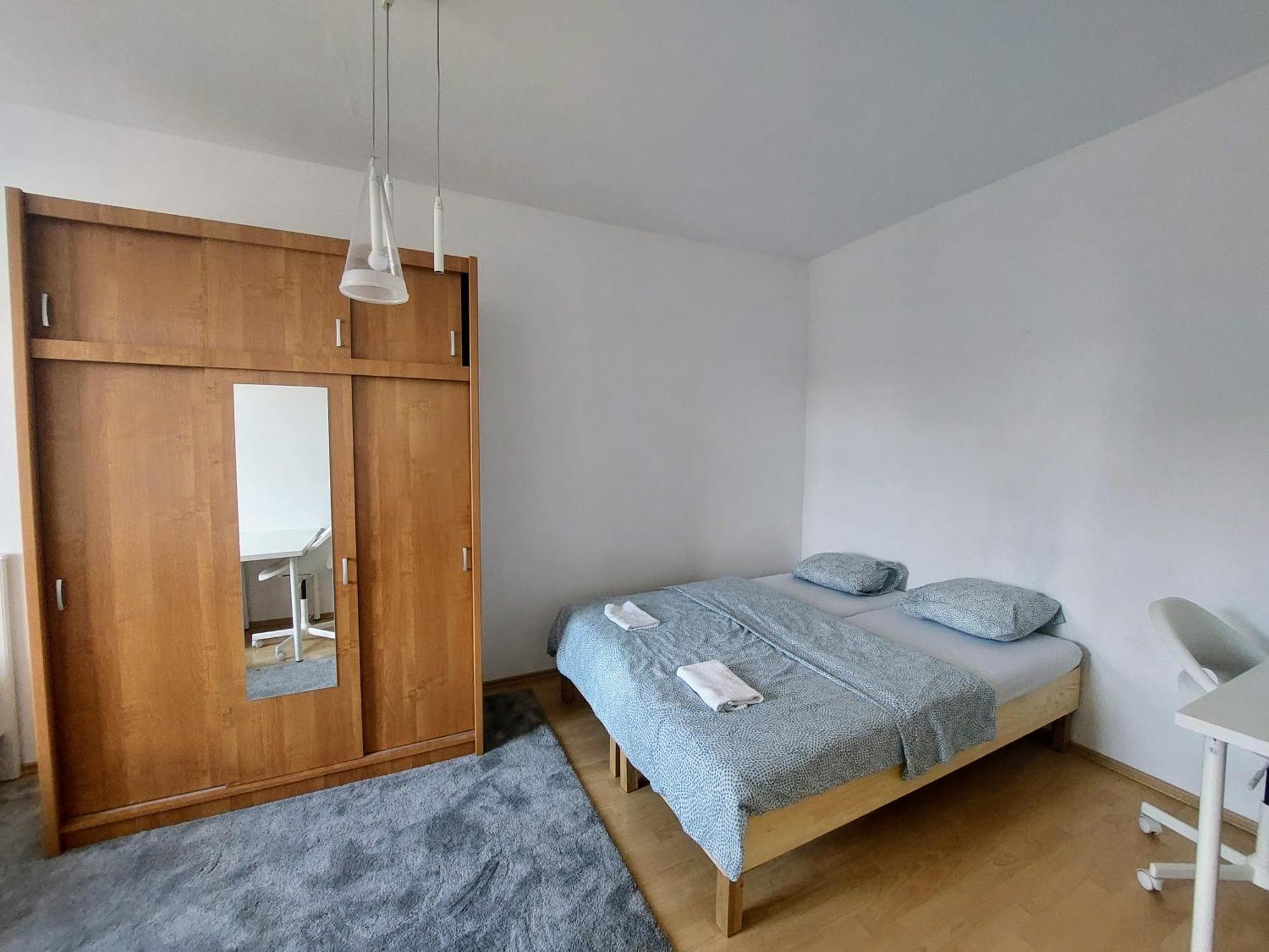 R24, Rose House Ljubljana